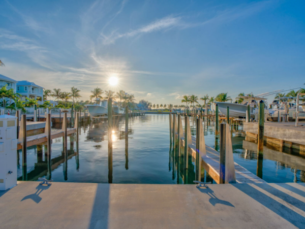 Luxury Vacation Rental in Marathon Fl - 5-Bedroom Coastal Escape